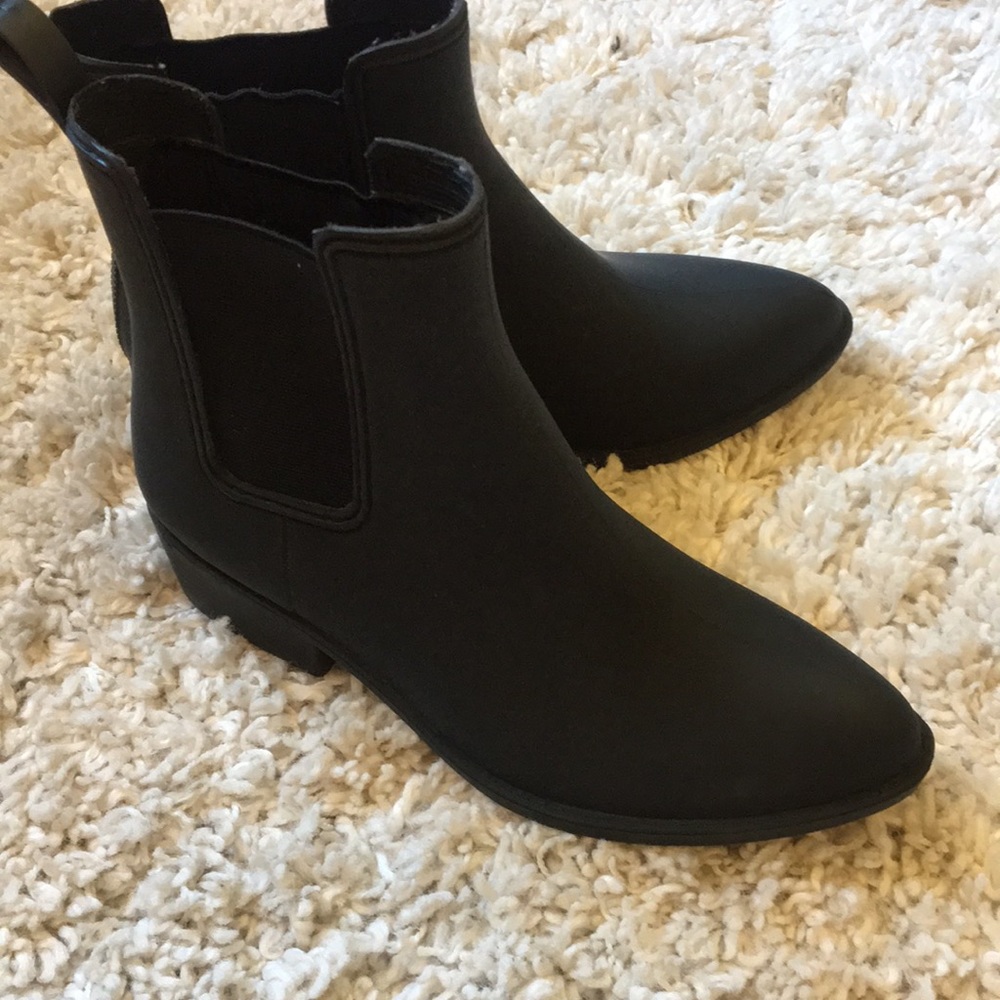 Jeffrey Campbell matte rain boots